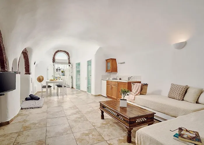 Santorini Mansion At * Imerovigli (Santorini)