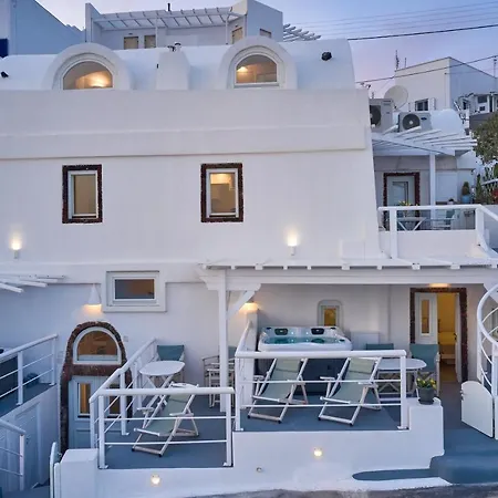 Santorini Mansion At *