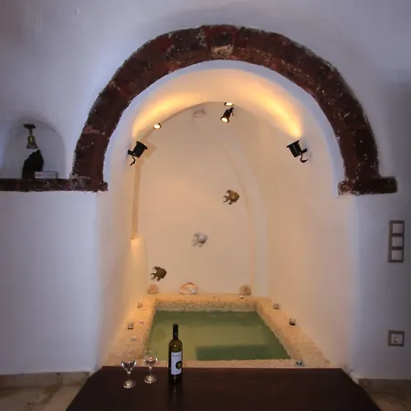 דירה Santorini Mansion At *