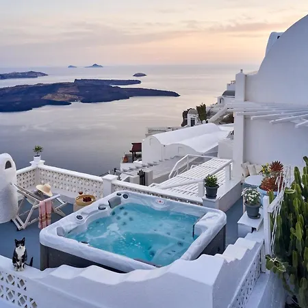 Santorini Mansion At *