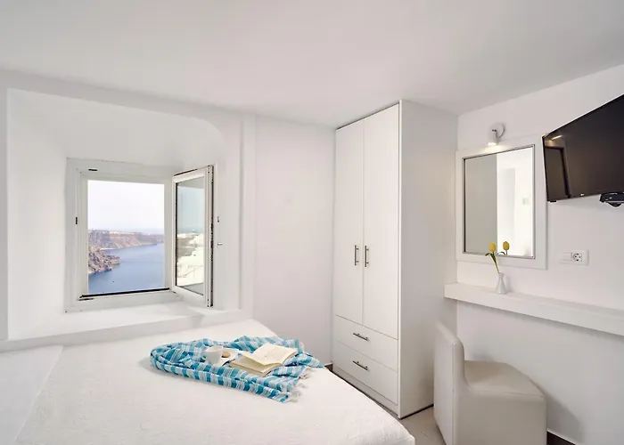 Santorini Mansion At Апартаменты *