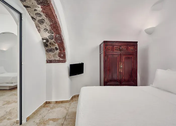 Santorini Mansion At דירה